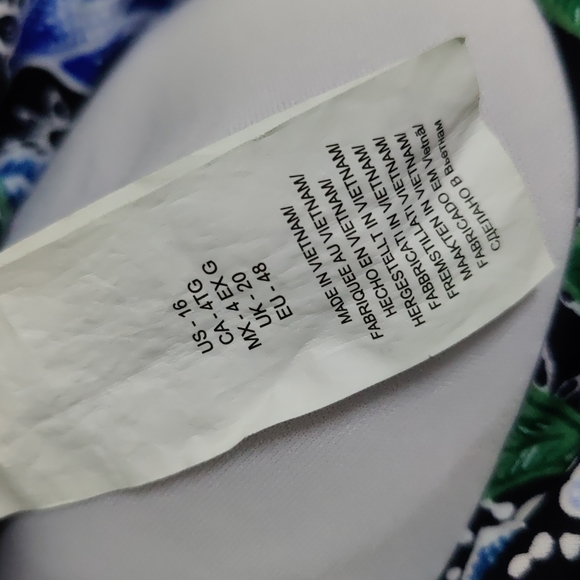 Maxine swimsuit one piece size 16 - Picture 11 of 14